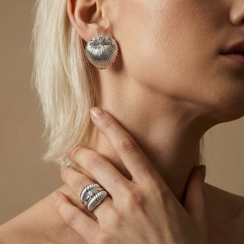 Pendientes de diosa de concha