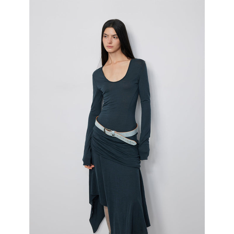 Front view of the model wearing the Dreamy Ball Wool Dress by PremiumStyle Co.,Limited in a striking dark blue. The asymmetric hem brings a stylish flair, making this Asymmetric Hem Wool Dress a must-have in women’s clothing.